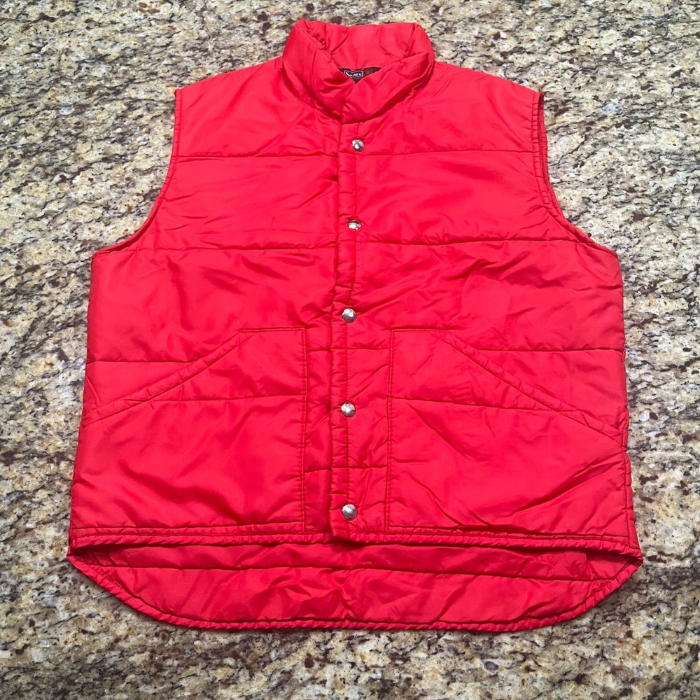 Vintage Sears Sports Center Red Puffer Vest Quilted Snap Front Medium Womens